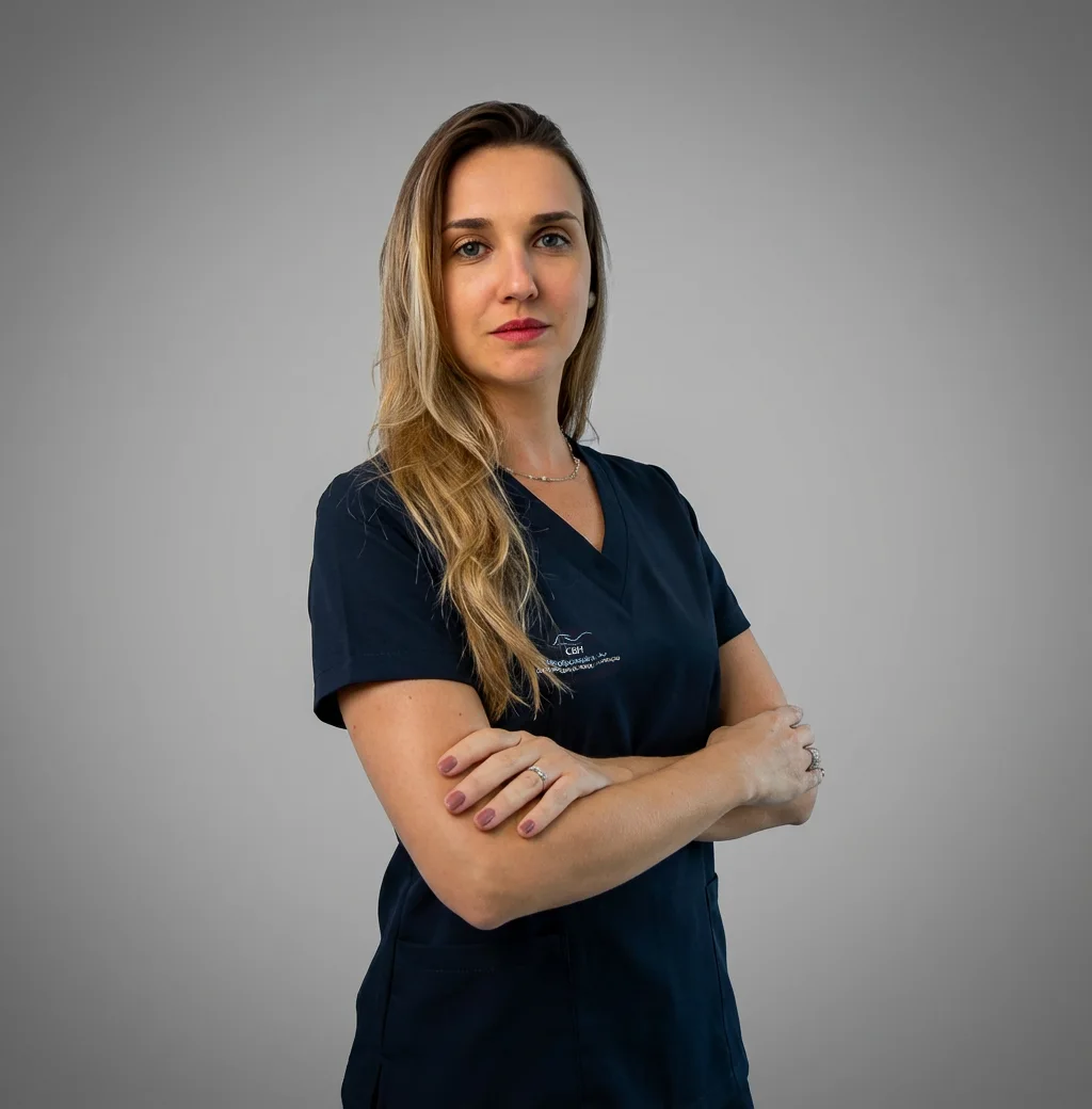 foto de perfil da Dra. Bianca Fantini, cirurgiã plástica da CBH